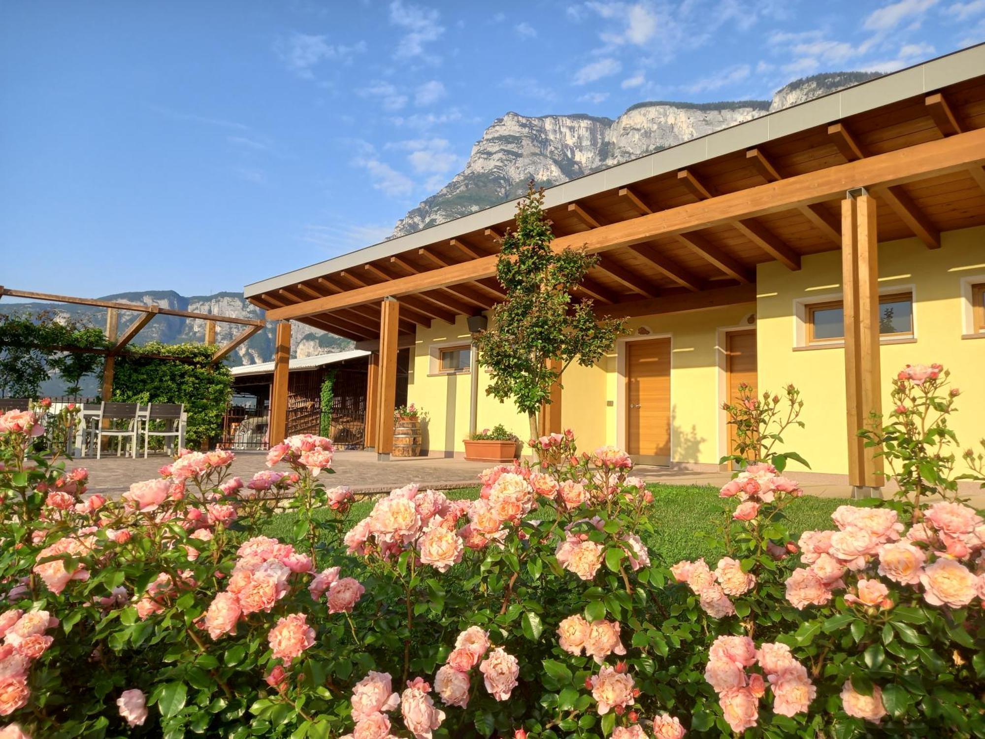 Agriturismo L' Isola Di Arturo Trento Exteriér fotografie
